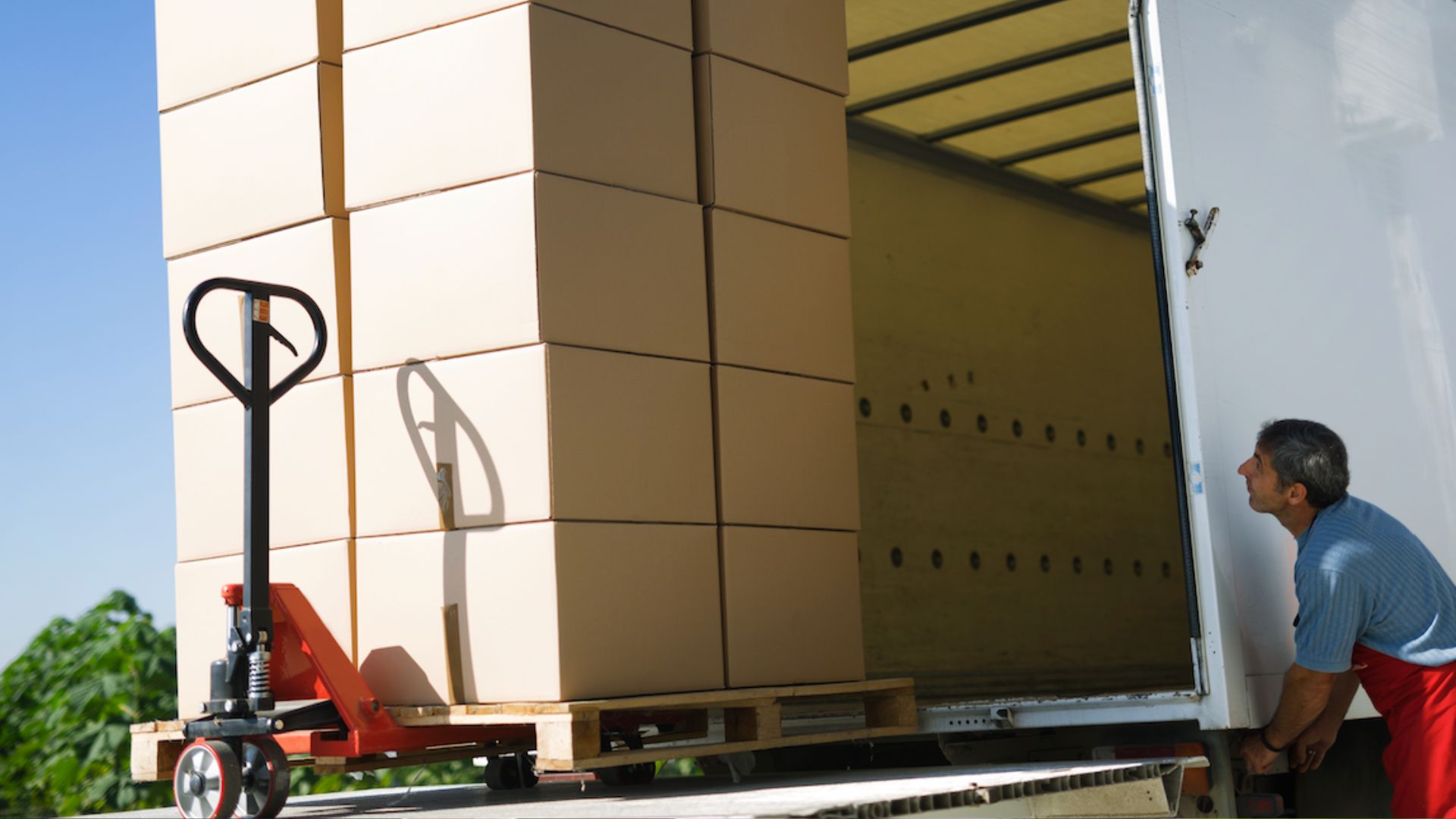 Find More Loads With Box Truck Load Boards